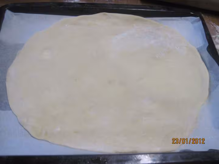Pizza au poisson a l echalotes