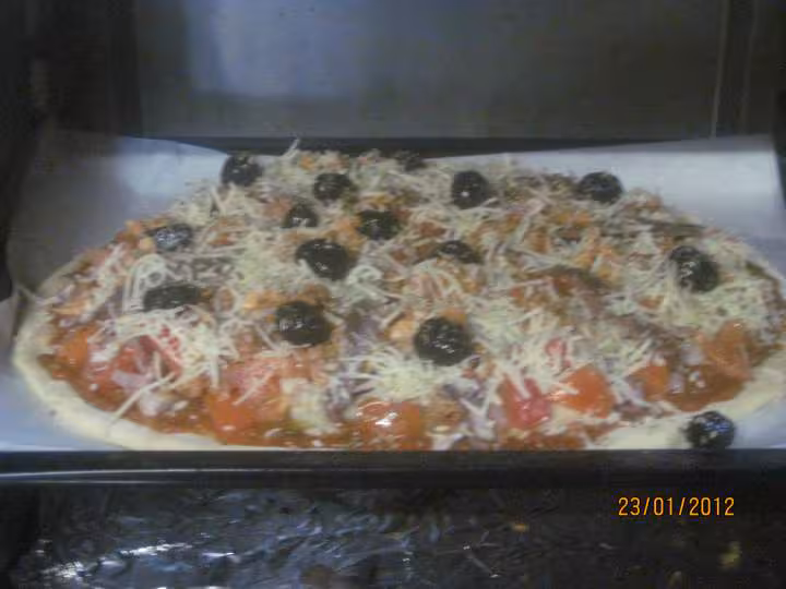 Pizza au poisson a l echalotes