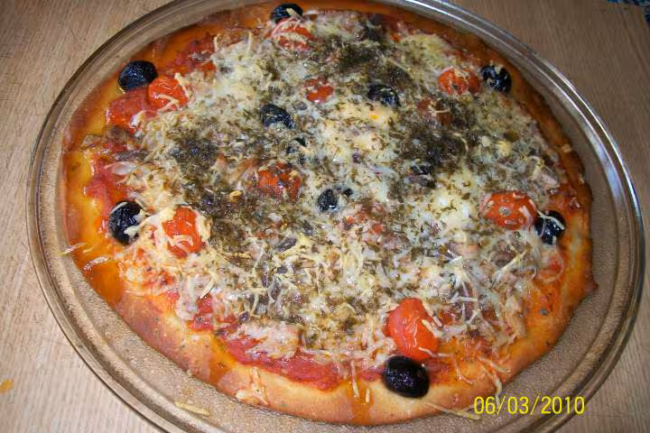 Pizza au thon anchois