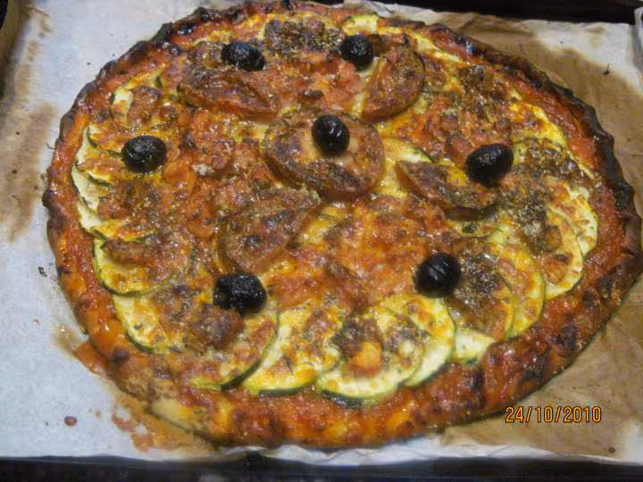Pizza aux courgettes et tomates amp jambon au parmesan