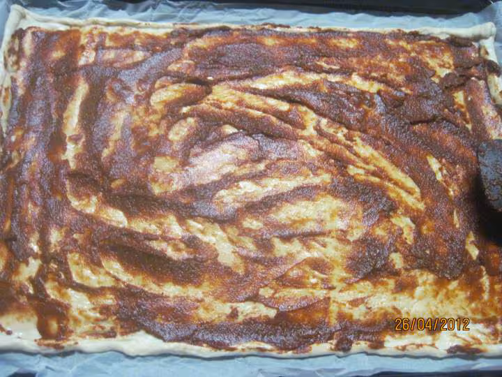 Pizza aux saucisses de toulouse poivrons