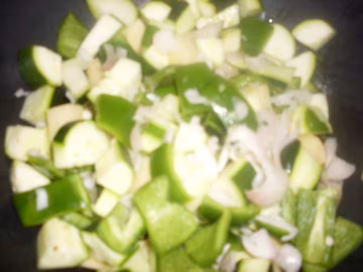 Poelee de moules aux legumes