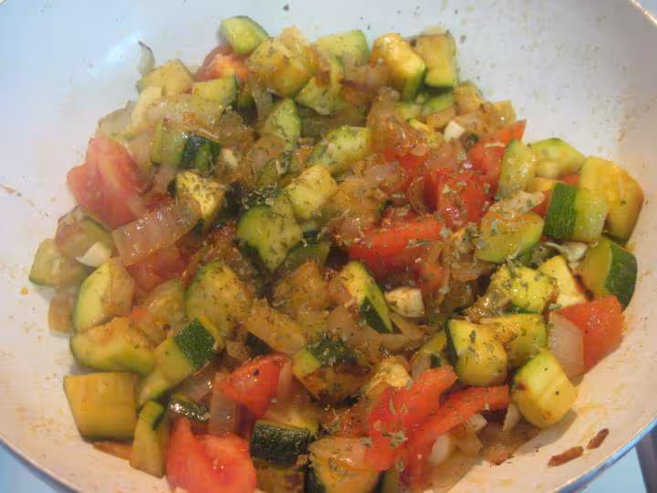 Poelees de courgettes tomate aux escalopes de dinde
