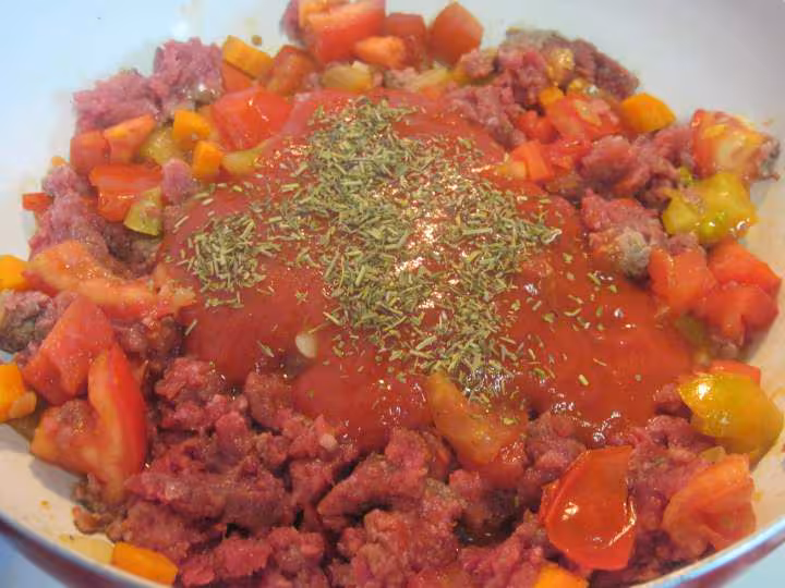 Pommes de terre a la bolognaise