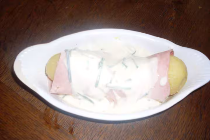 Pommes de terre au jambon