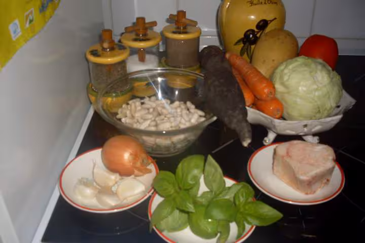 Potee de legumes saucisses snacks