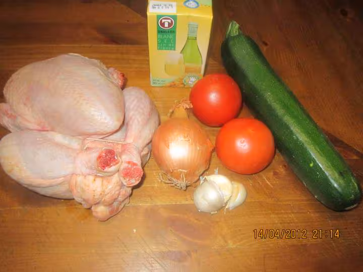 Poulet et legumes mijotes