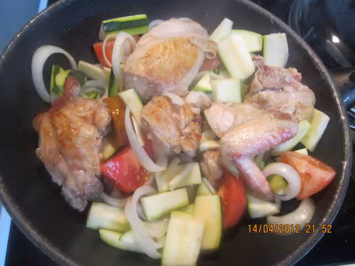 Poulet et legumes mijotes