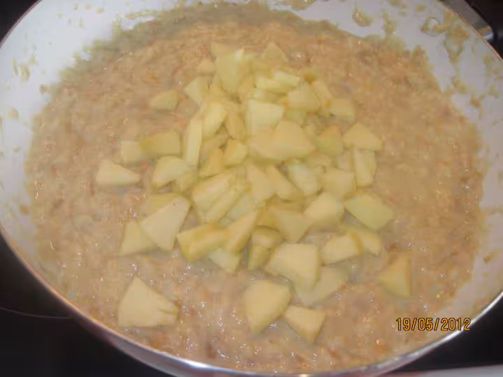 Pudding aux croissants et pomme