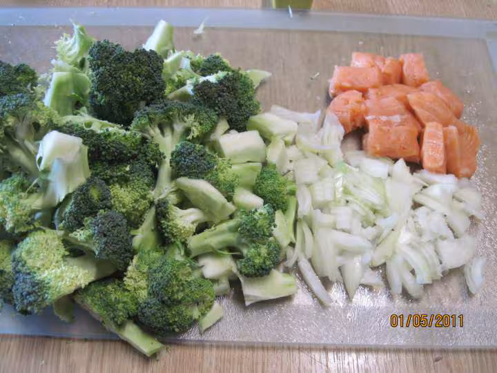 Puree de brocoli au saumon rose gratinee