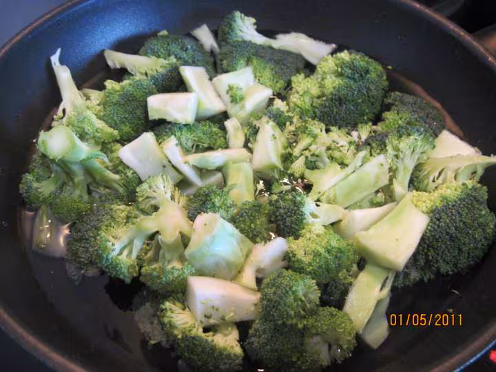 Puree de brocoli au saumon rose gratinee
