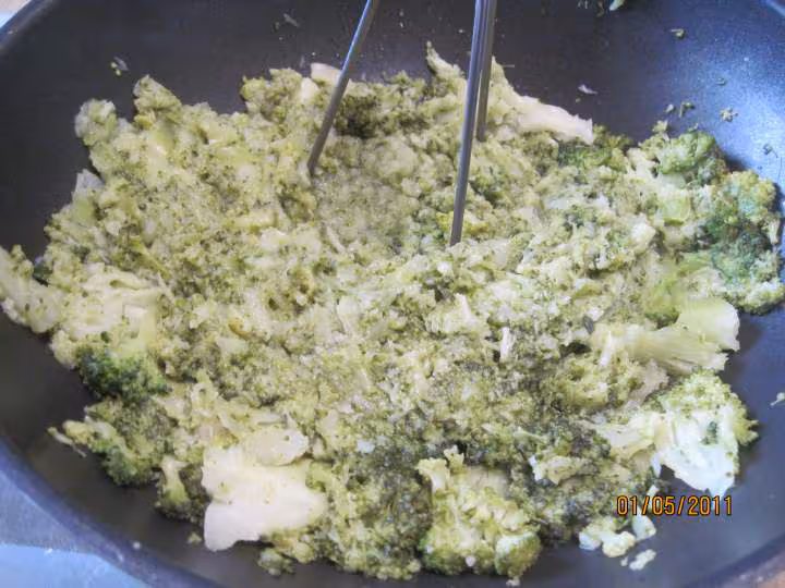 Puree de brocoli au saumon rose gratinee