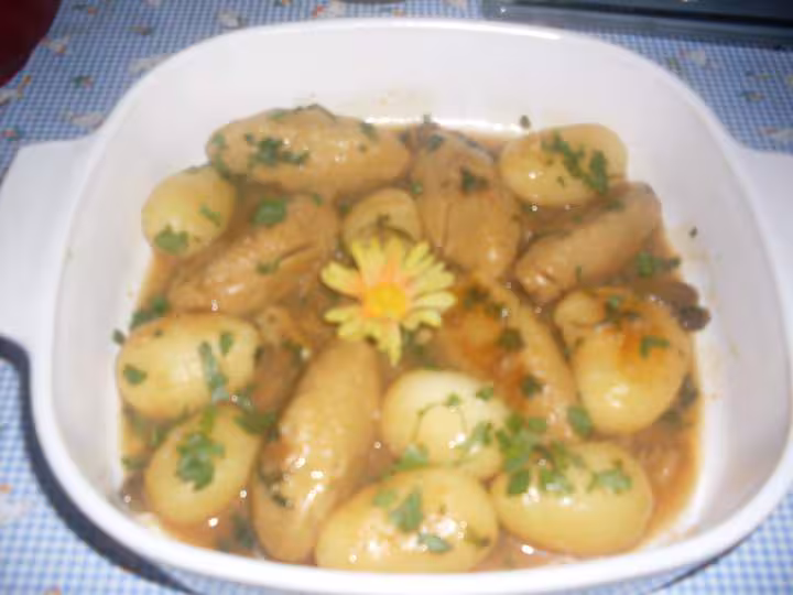 Quenelles p de terre en sauce