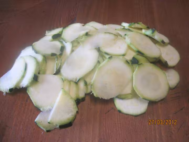 Quiche au saumon courgette et fromage de chevre