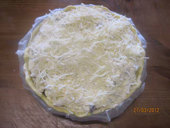 Quiche au saumon courgette et fromage de chevre