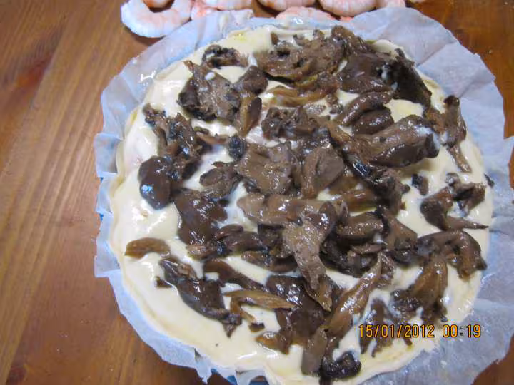 Quiche au saumon et crevettes au fromage de brousse