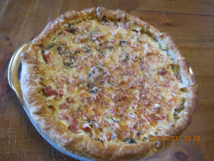 Quiche aux poireaux et jambon basilic