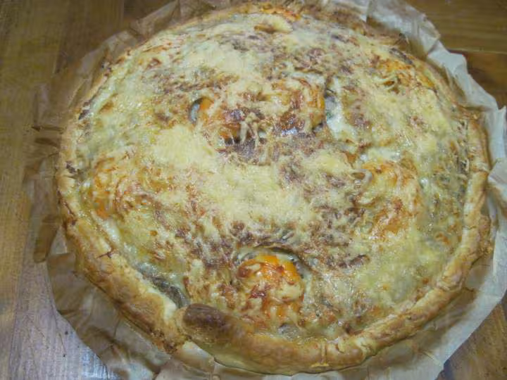 Quiche aux sardines et crevettes roses