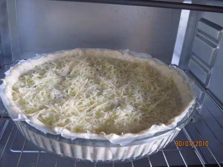 Quiche surprise salee au fromage de brousse photos