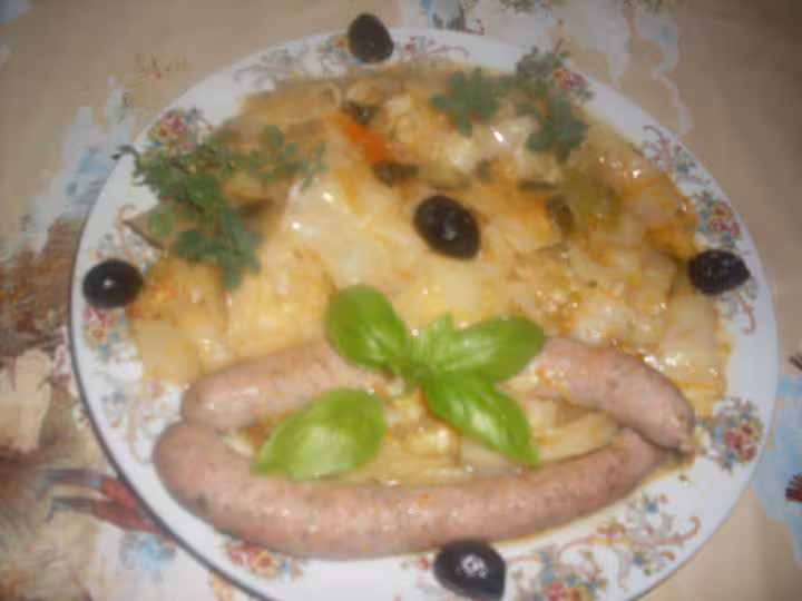 Reste de chou blanc aux petites saucisses