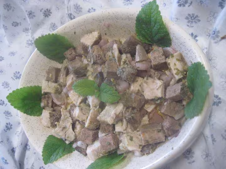 Restes de viandes en salade a l echalotes