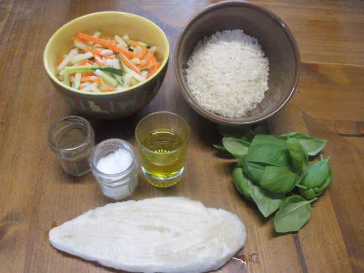 Riz a la julienne de legumes et poisson