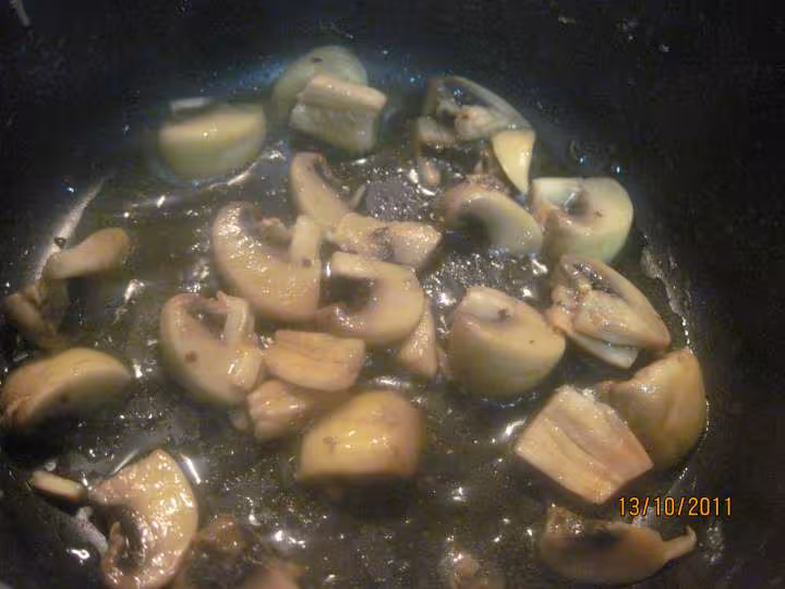 Riz au thon champignons et tomates sechees