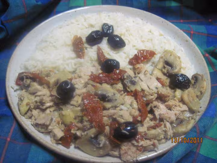 Riz au thon champignons et tomates sechees