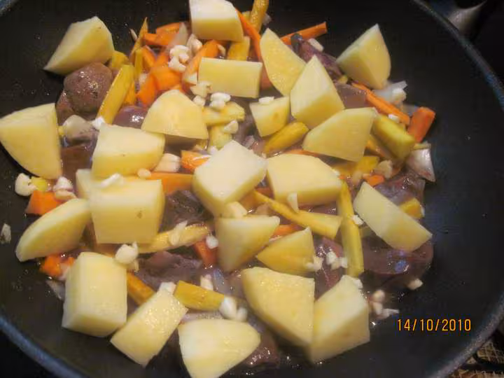 Rognon de boeuf en sauce
