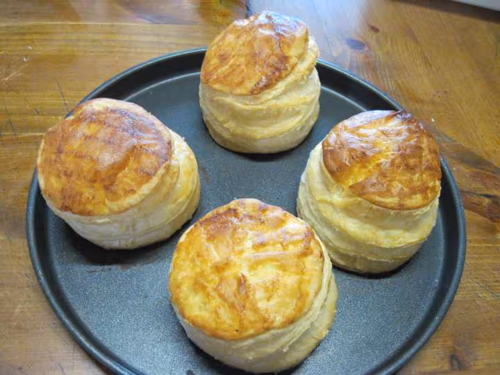 Rognons de porc en croutes a bouchees