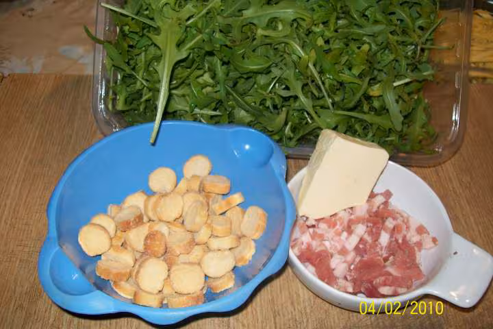 Roquette cuisinee au tagliatelle
