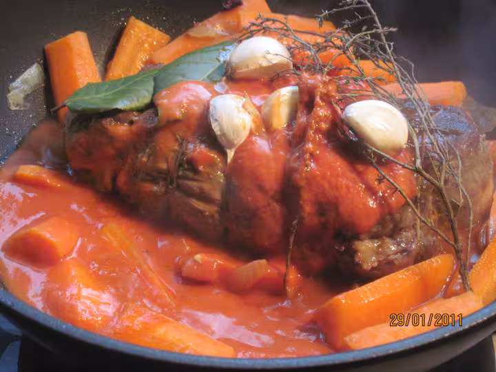 Roti de boeuf a braaisser s os aux carottes