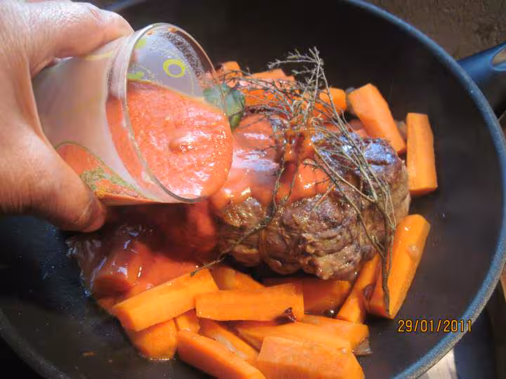 Roti de boeuf a braisser s os aux carottes