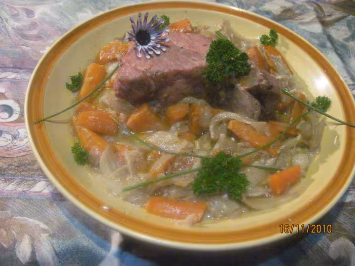 Roti de cote de porc au fenouil