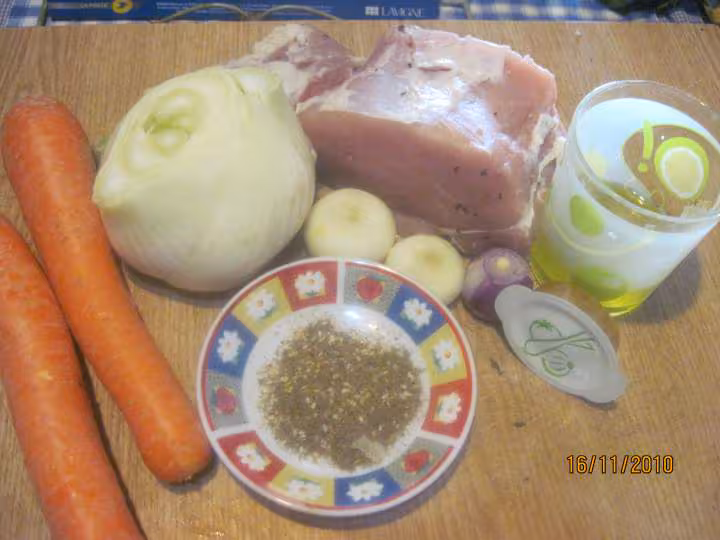 Roti de cote de porc au fenouil