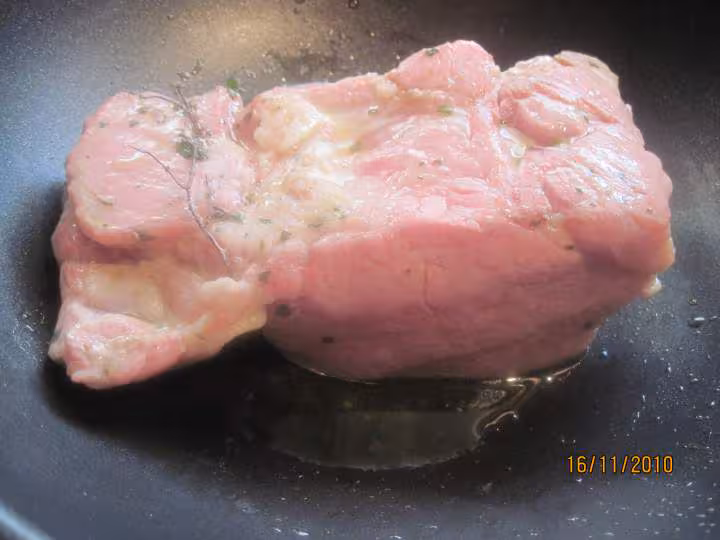Roti de cote de porc au fenouil