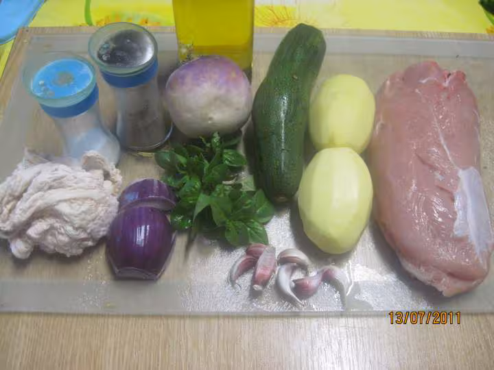 Roti de dinde au basilic a l etouffer de legumes