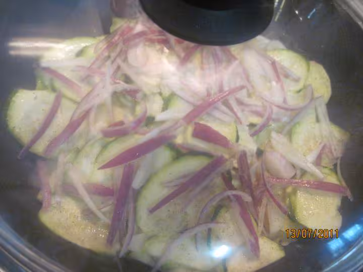 Roti de dinde au basilic a l etouffer de legumes