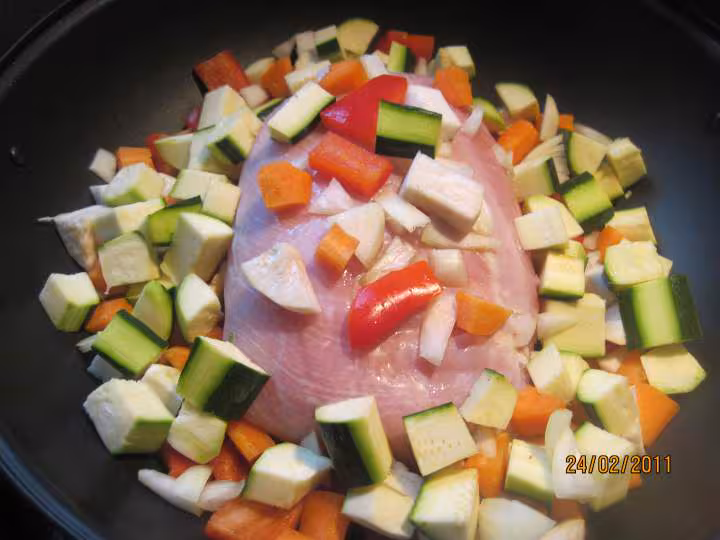 Roti de dinde aux legumes au wok