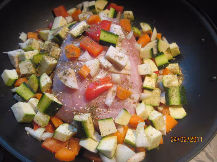 Roti de dinde aux legumes au wok