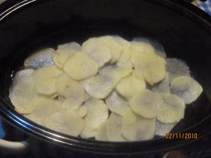 Roti de kassler aux pommes de terre en cocotte