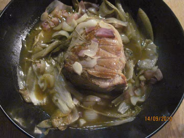 Roti de veau aux endives cuit a l etouffe