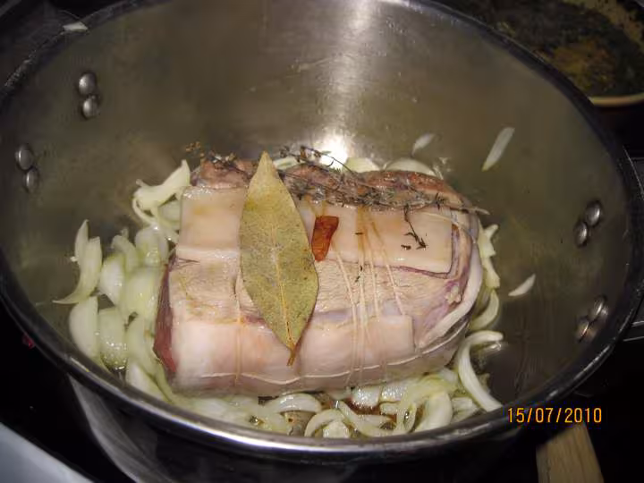Roti de veau braise aux carottes