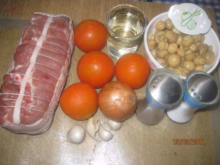 Roti de veau en sauce