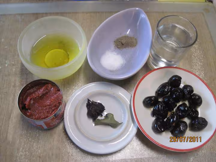 Saucisses de porc aux legumes varies