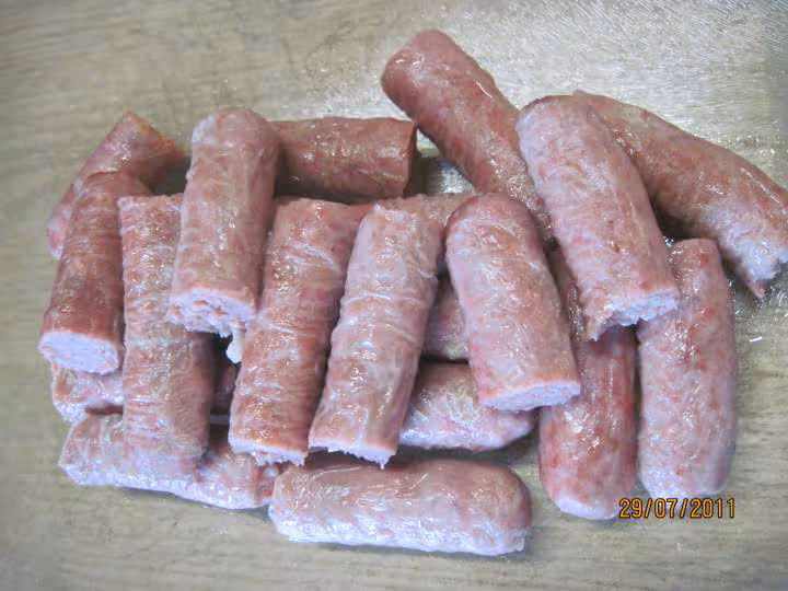 Saucisses de porc aux legumes varies