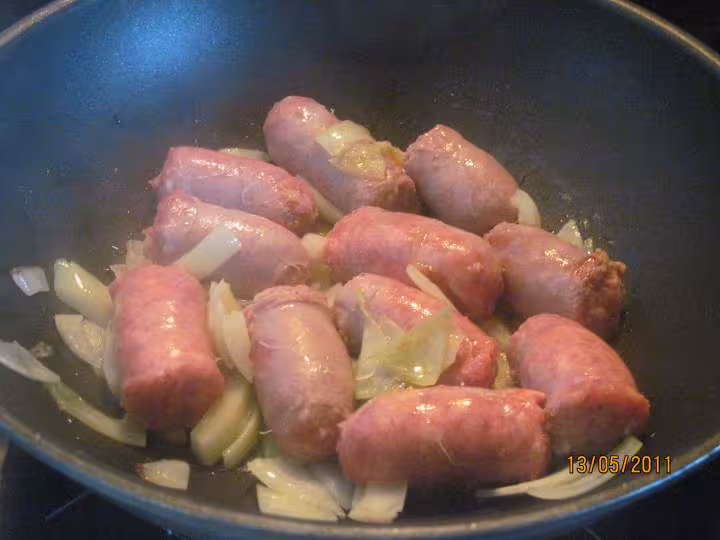 Saucisses de toulouse aux legumes et basilic