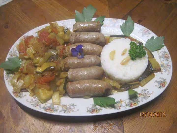Saucisses de toulouse aux legumes sauce rougail