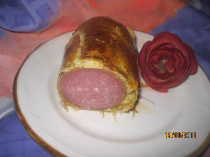 Saucisson cuit en feuilletee
