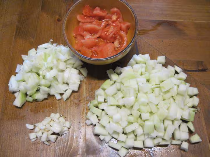 Saute de porc au chou rave en sauce